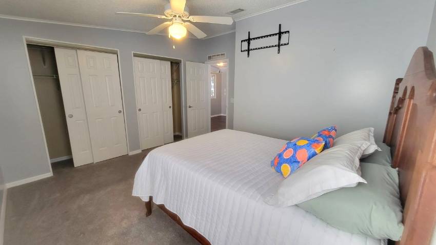 417 Osprey Place a Lake Wales, FL Mobile or Manufactured Home for Sale